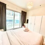 Amazing Largest Studio In Marina Next To Metro - Central Location
